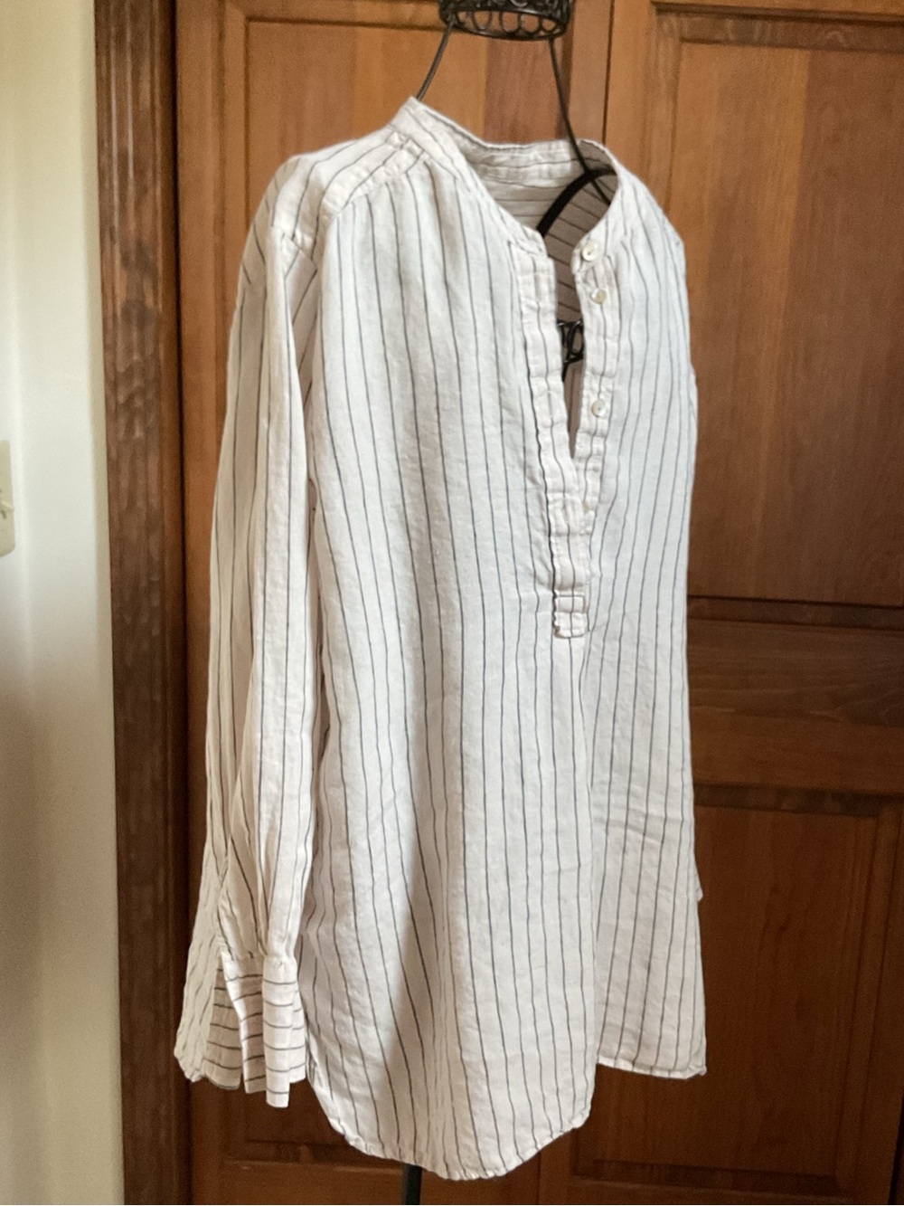 Marks & Spencer Women’s 100% Linen Striped Beige Blouse Top Size 14 - Picture 2 of 5